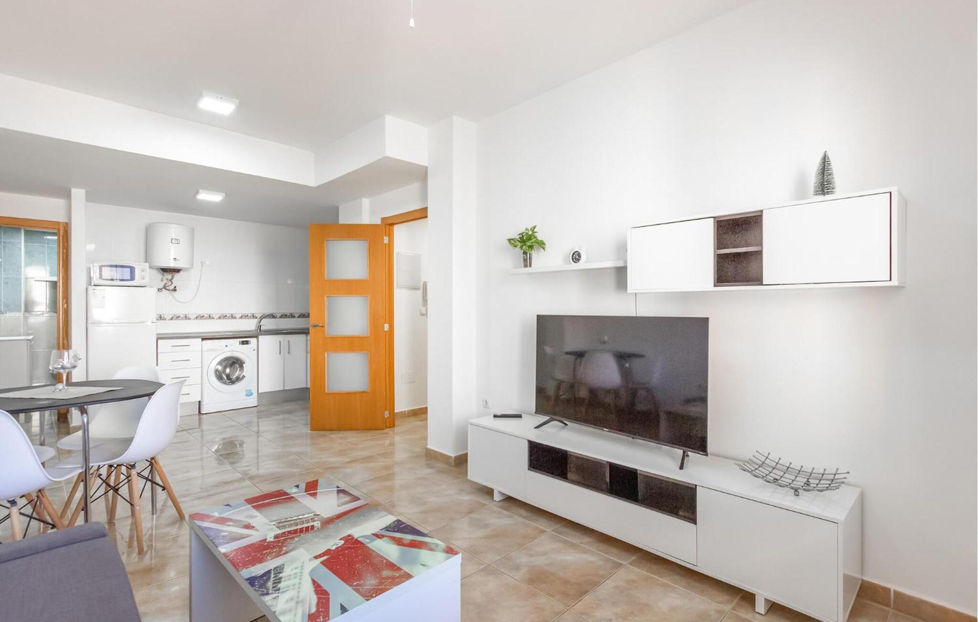 Amazing Apartment In Санта Пола Экстерьер фото